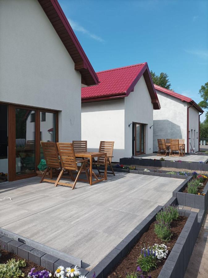 Domki I Pokoje Goscinne Nowecin Lebska 162 Exterior photo